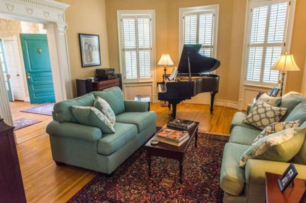 Charles Bass House Bed & Breakfast South Boston Dış mekan fotoğraf